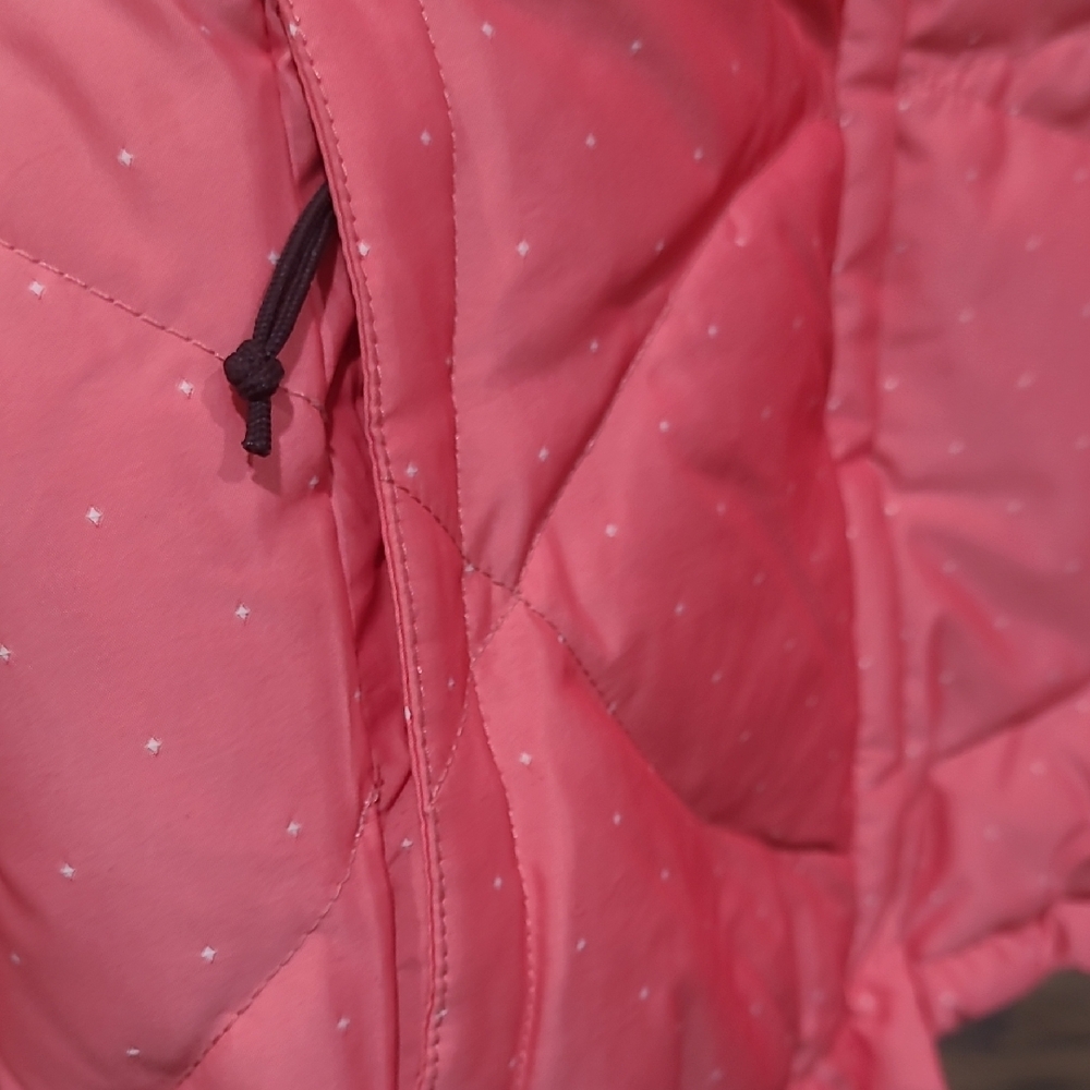 The North Face Pink Quilted Vest - Picture 4 of 8